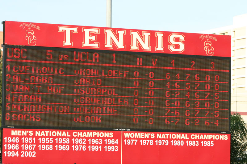 UCLAatUSC-070309-094