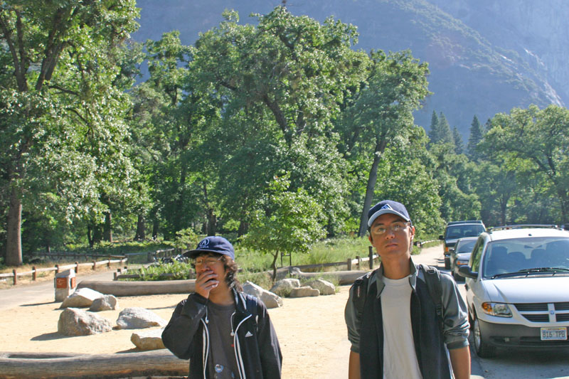 Ysmt-FallTrl-060805-001
