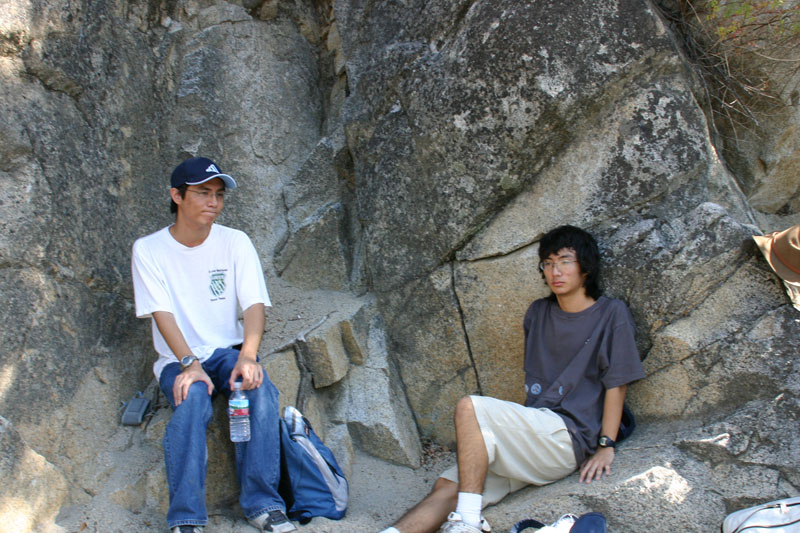 Ysmt-FallTrl-060805-007